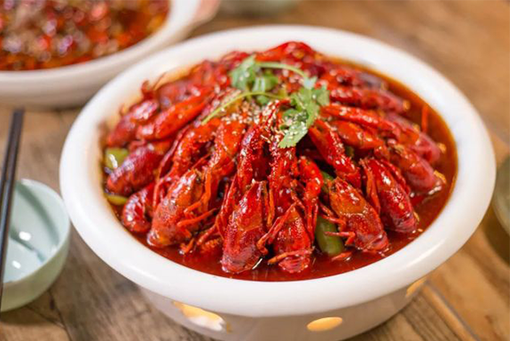 龍蝦配小面 | 美食界的時(shí)尚流OR“泥石流”？